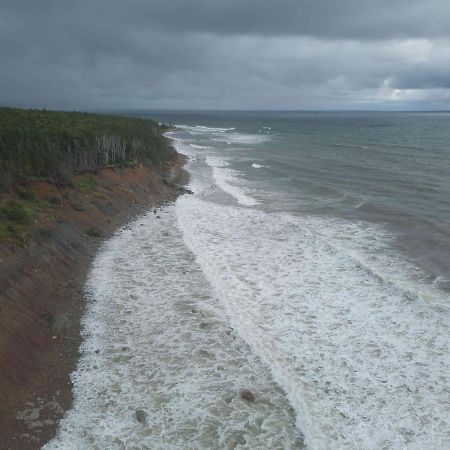 North Shore Retreat - Off-Grid - Oceanfront Indian Brook Buitenkant foto
