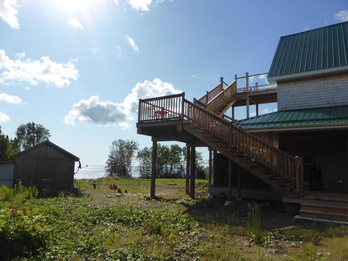 North Shore Retreat - Off-Grid - Oceanfront Indian Brook Buitenkant foto