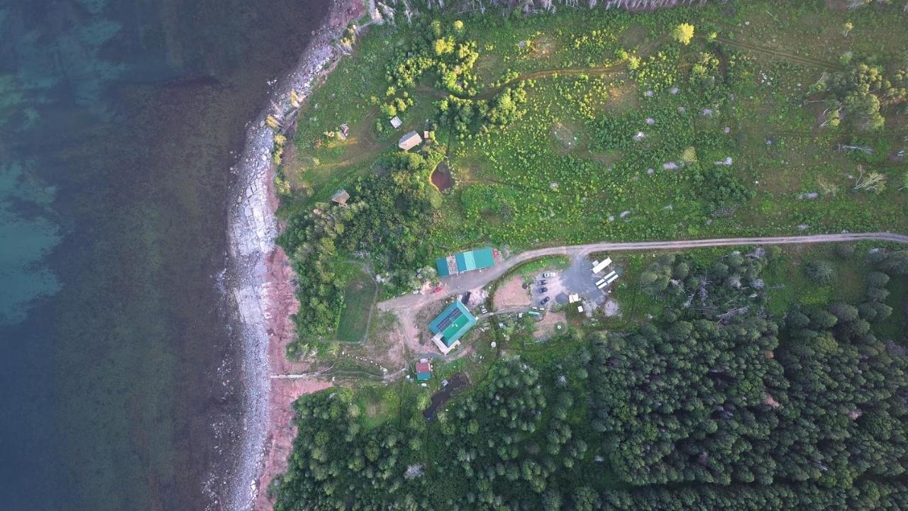 North Shore Retreat - Off-Grid - Oceanfront Indian Brook Buitenkant foto